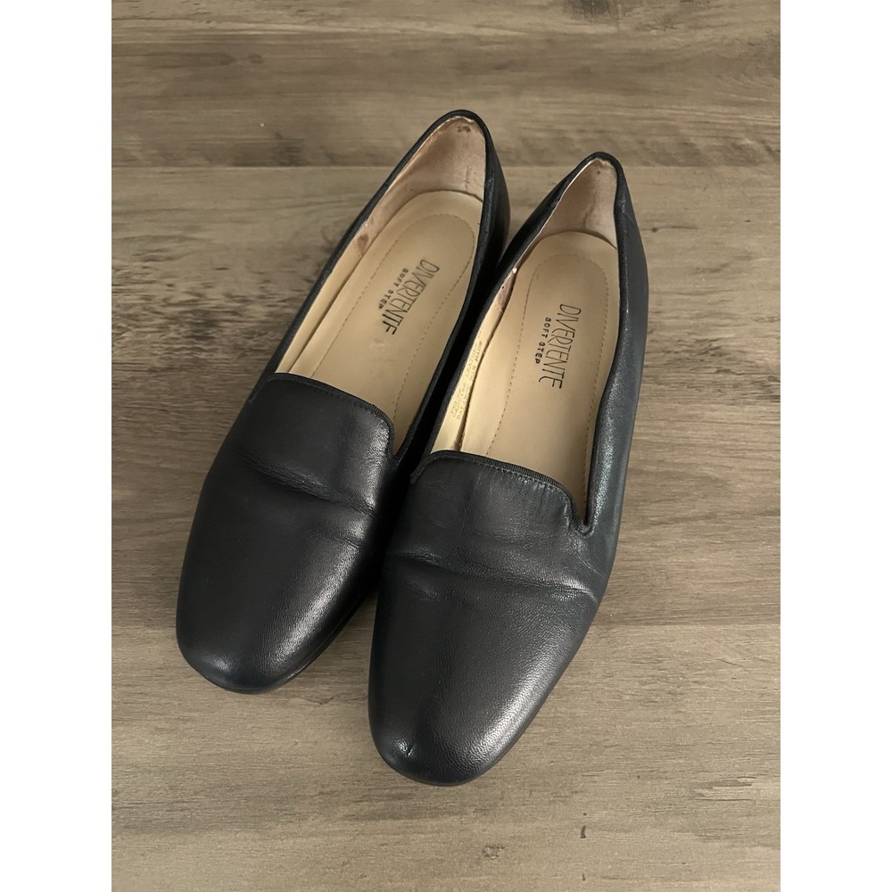 Divertente Soft Step Women's Felix Slip-on Loafers Blue Leather Shoes Sz 5.5 VGC